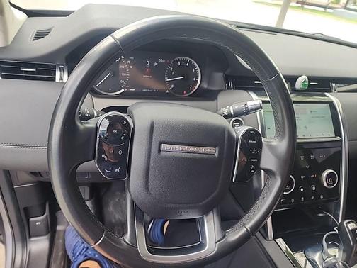 Indus Silver Metallic 2020 Land Rover Discovery Sport S