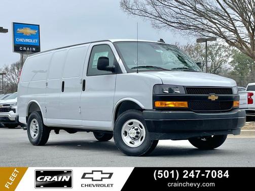 2025 Chevrolet Express 2500 RWD 2500 Regular Wheelbase WT
