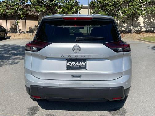 Brilliant Silver Metallic 2025 Nissan Rogue SV