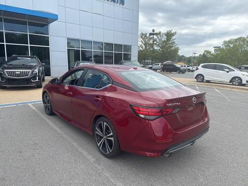 Scarlet 2021 Nissan Sentra SR