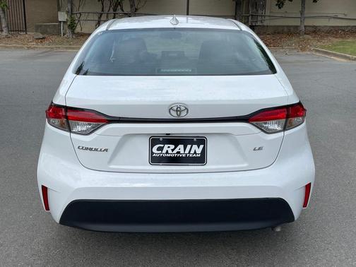 Wind Chill Pearl 2024 Toyota Corolla LE