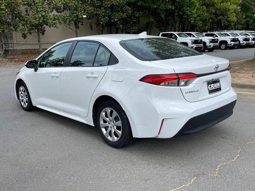 Wind Chill Pearl 2024 Toyota Corolla LE