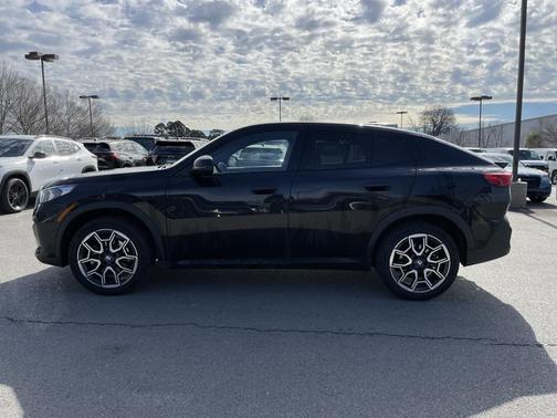 2025 BMW X2 xDrive28i