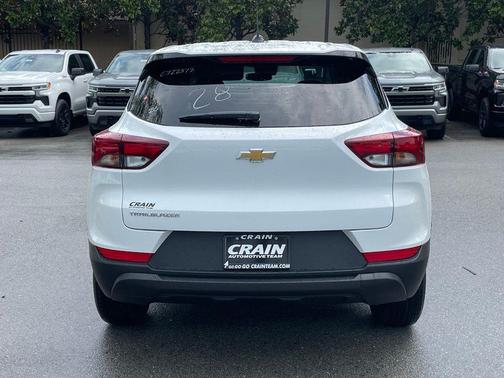 Summit White 2026 Chevrolet Trailblazer LS