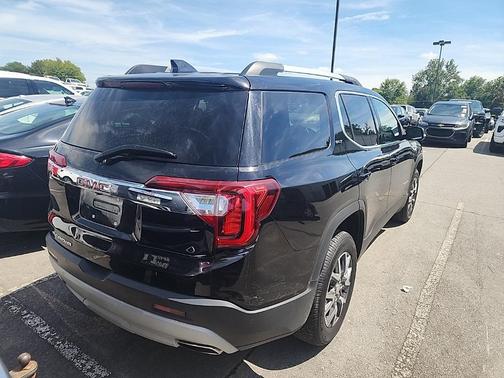 2023 GMC Acadia FWD SLT