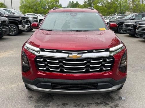 Radiant Red Tintcoat 2025 Chevrolet Equinox 1LT