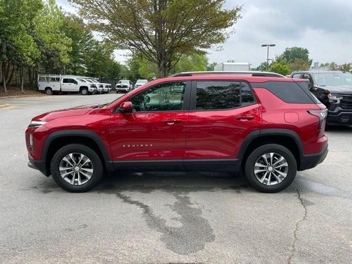 Radiant Red Tintcoat 2025 Chevrolet Equinox 1LT