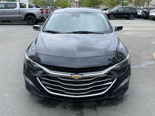 Dark Ash Metallic 2023 Chevrolet Malibu FWD 1LT