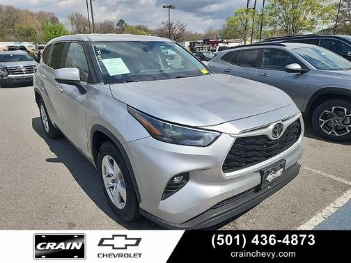 Celestial Silver Metallic 2023 Toyota Highlander LE