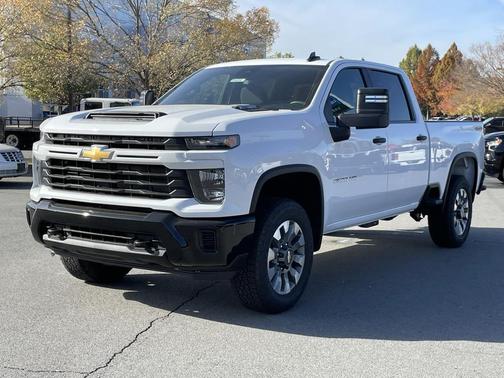 2026 Chevrolet Silverado 2500 Custom