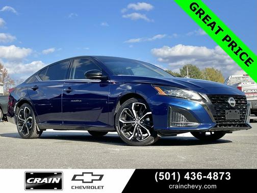 2023 Nissan Altima SR FWD