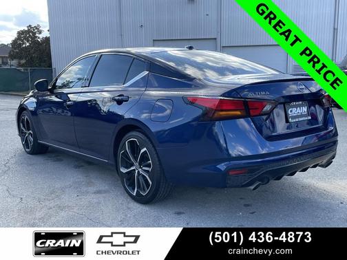 2023 Nissan Altima SR FWD
