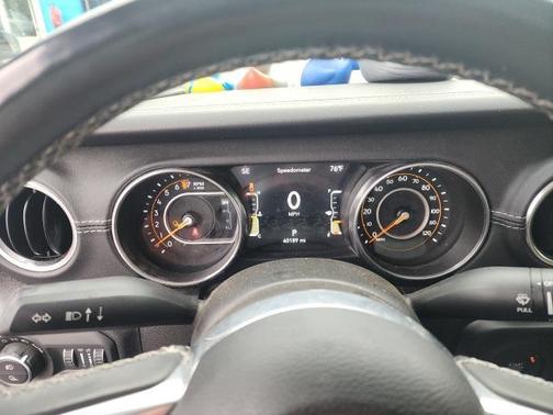 2022 Jeep Gladiator Overland