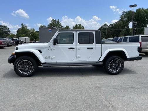 2022 Jeep Gladiator Overland