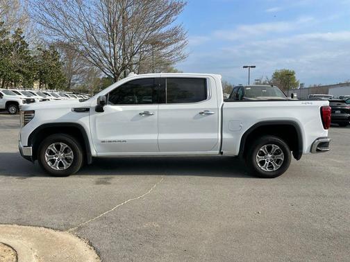 Summit White 2025 GMC Sierra 1500 SLT