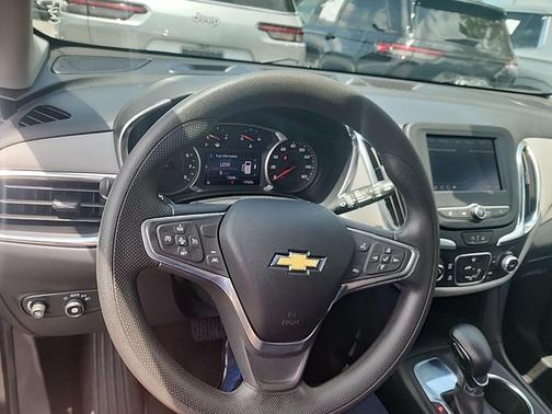 Iron Gray Metallic 2022 Chevrolet Equinox 1LT