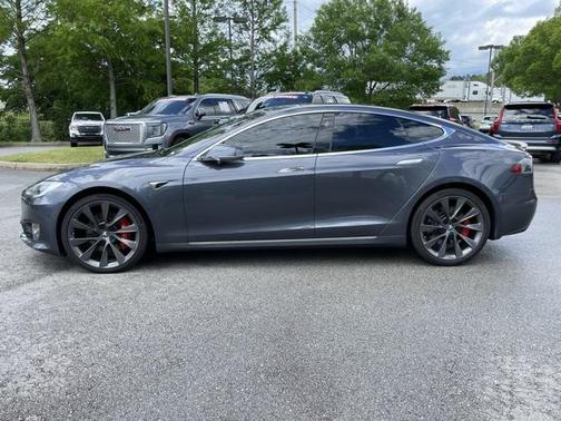 2020 Tesla Model S Performance