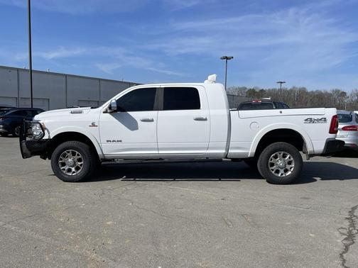 2022 RAM 2500 Laramie Mega Cab 4x4 6'4' Box