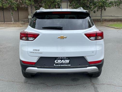 Summit White 2026 Chevrolet Trailblazer LT