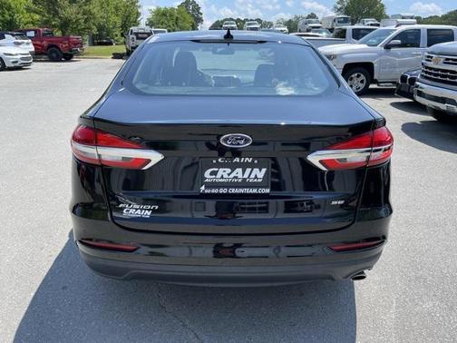 2020 Ford Fusion SE
