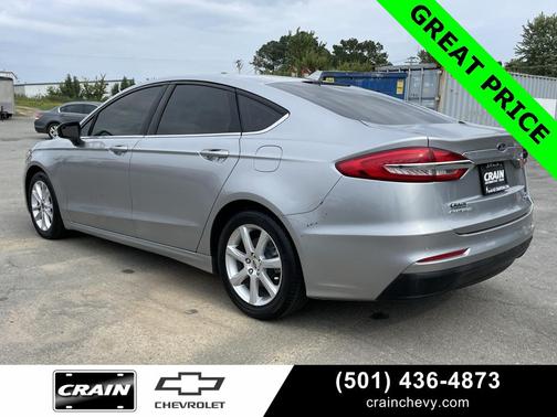 2020 Ford Fusion SE