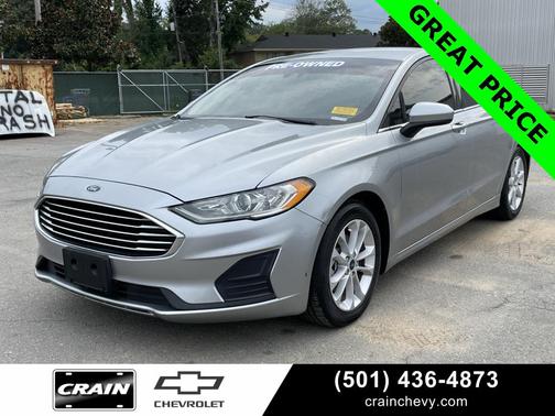 2020 Ford Fusion SE