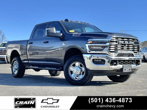 2025 RAM 2500 Tradesman Crew Cab 4x4 6'4' Box
