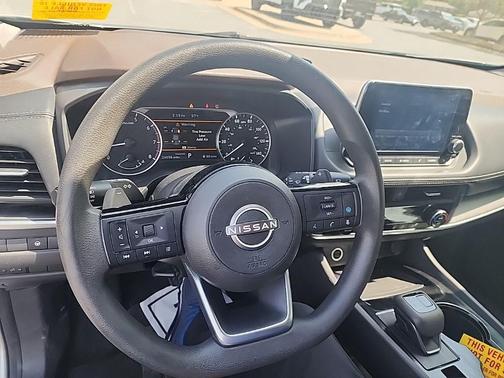 Brilliant Silver Metallic 2023 Nissan Rogue SV