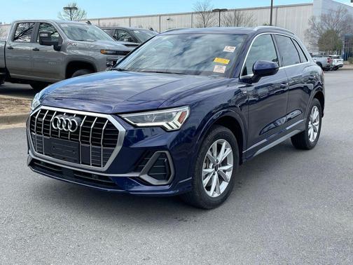 2024 Audi Q3 Premium 45 TFSI S line quattro Tiptronic