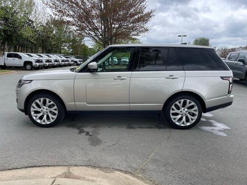 Indus Silver Metallic 2020 Land Rover Range Rover 3.0L V6 Supercharged HSE