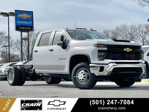 Summit White 2026 Chevrolet Silverado 3500 WT