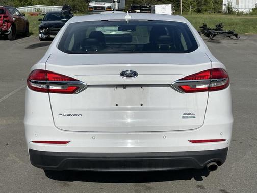 2020 Ford Fusion SEL