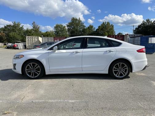 2020 Ford Fusion SEL
