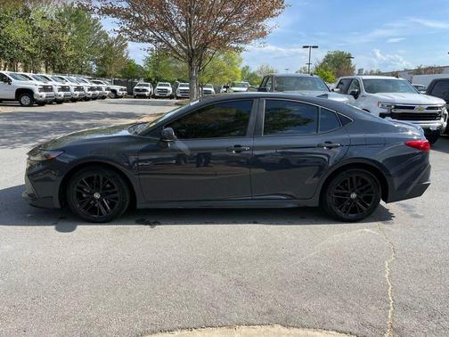 Underground 2025 Toyota Camry SE