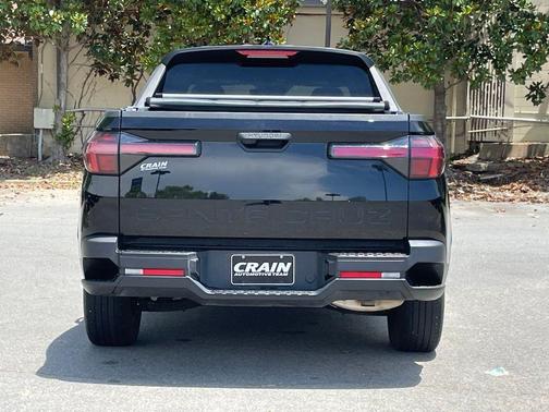 Phantom Black 2024 Hyundai SANTA CRUZ SEL