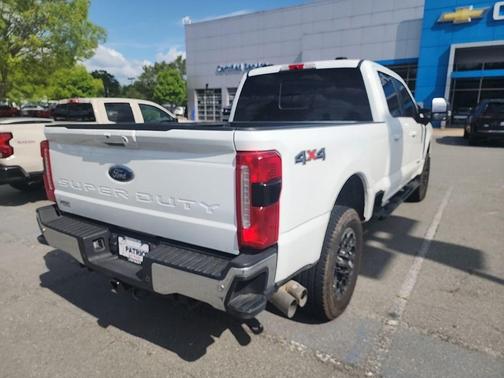 OXFORD WHITE 2024 Ford F-250 Lariat