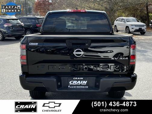 2024 Nissan Frontier SV
