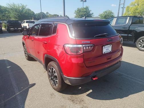 Redline Pearlcoat 2020 Jeep Compass Trailhawk
