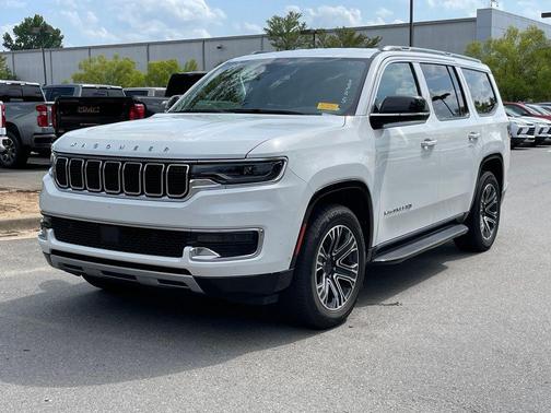 Bright White Clearcoat 2024 Jeep Wagoneer Series II 4x2