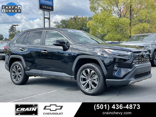 2023 Toyota RAV4 Hybrid SE