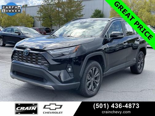 2023 Toyota RAV4 Hybrid SE