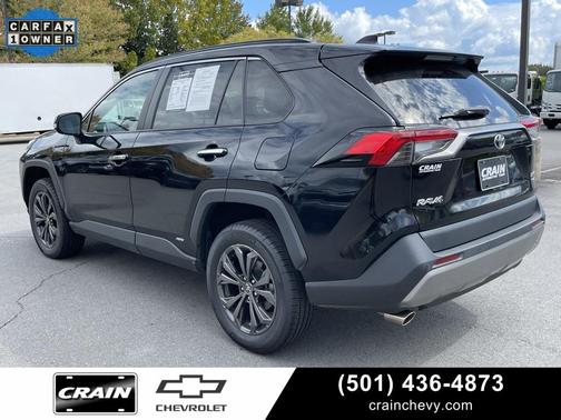 2023 Toyota RAV4 Hybrid SE
