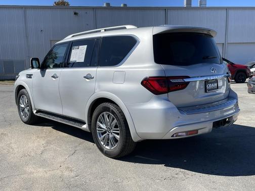 2021 INFINITI QX80 Luxe