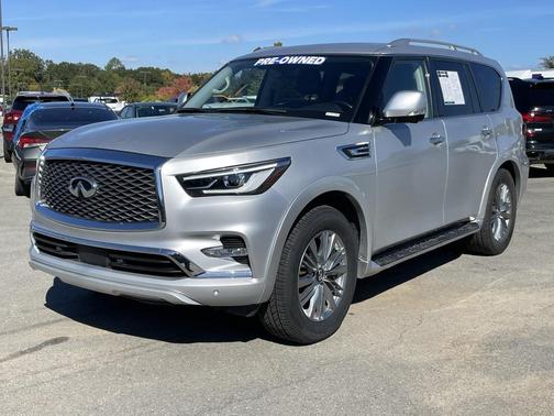 2021 INFINITI QX80 Luxe