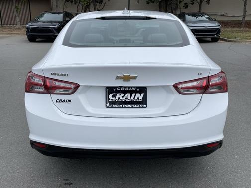 2022 Chevrolet Malibu FWD LT