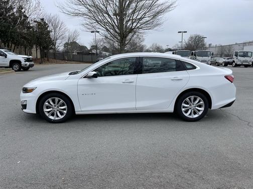 2022 Chevrolet Malibu FWD LT