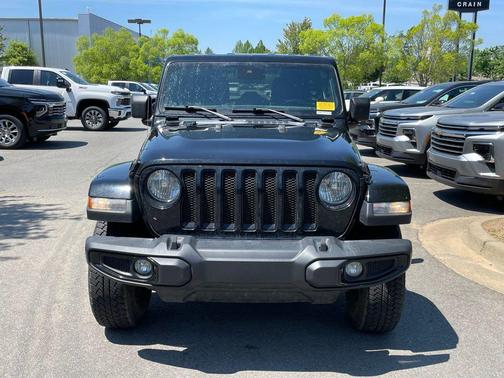 Black Clearcoat 2021 Jeep Wrangler Unlimited Sahara