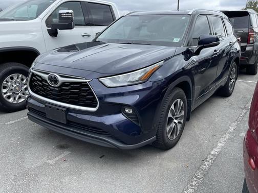 2023 Toyota Highlander Platinum