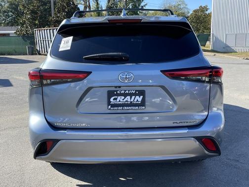 2023 Toyota Highlander Platinum