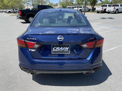 2024 Nissan Altima SR FWD